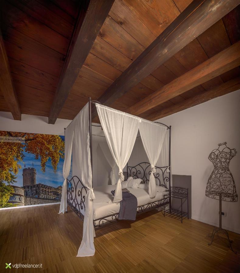 B&B Gli Scorci Di Trento Bagian luar foto